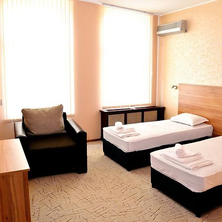 Hotel Cascade Pleven Exterior foto